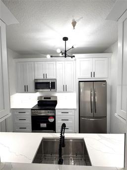 Picture of 7147 Yacht Basin Avenue Unit 119, Orlando, FL 32835