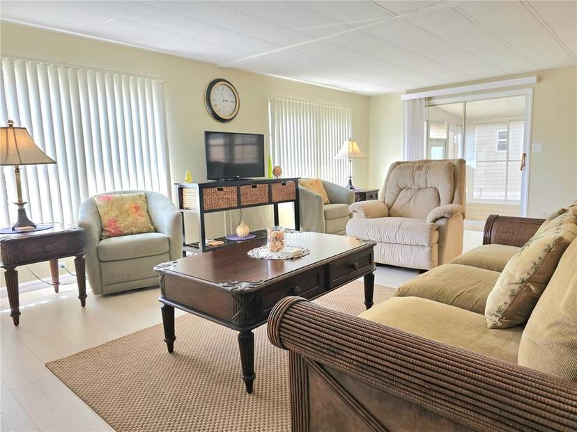 Picture of 5316 53Rd Avenue E Unit Q111, Bradenton FL 34203