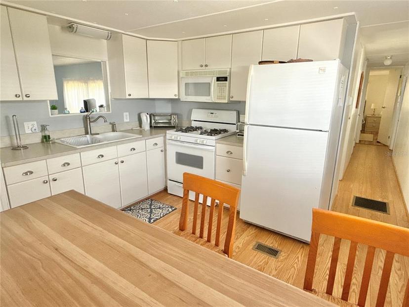 Picture of 7158 Mount Bristol Boulevard Ne Unit 456, St Petersburg FL 33702