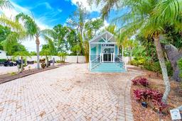 Picture of 6853 Amanda Vista Circle, Land O Lakes, FL 34637