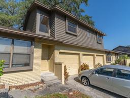 Picture of 533 E Curlew Place Unit 533, Tarpon Springs, FL 34689