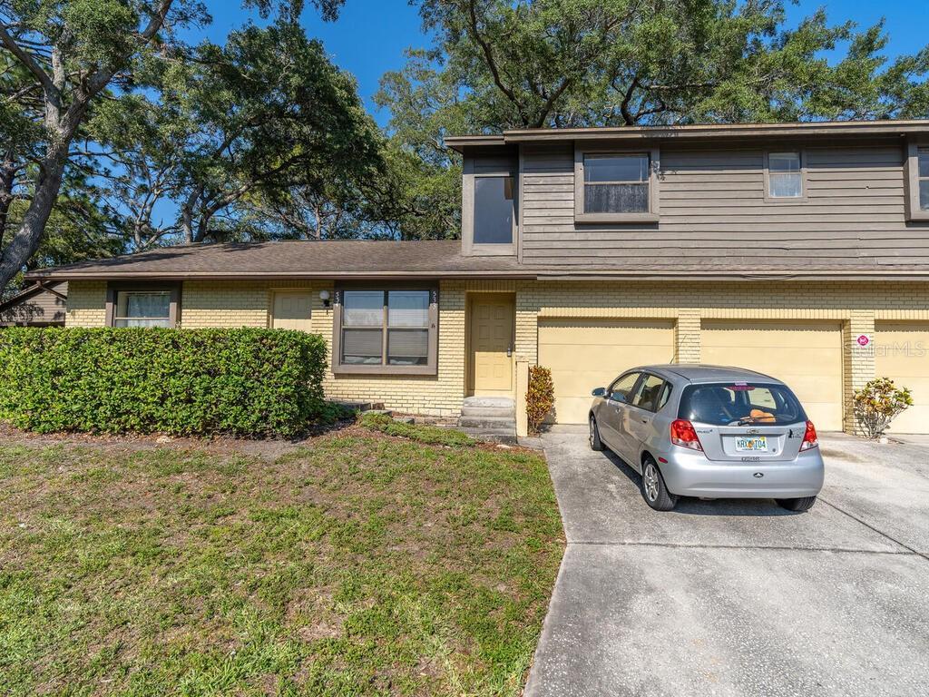 Picture of 533 E Curlew Place Unit 533, Tarpon Springs, FL 34689