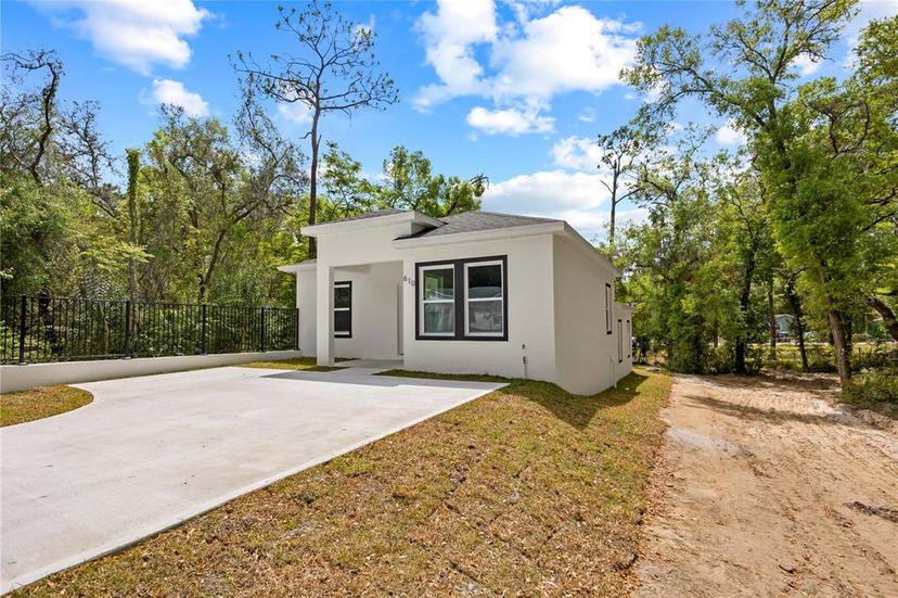 Picture of 610 E Euclid Avenue, Deland FL 32724