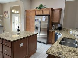 Picture of 11120 SE 168Th Loop, Summerfield, FL 34491