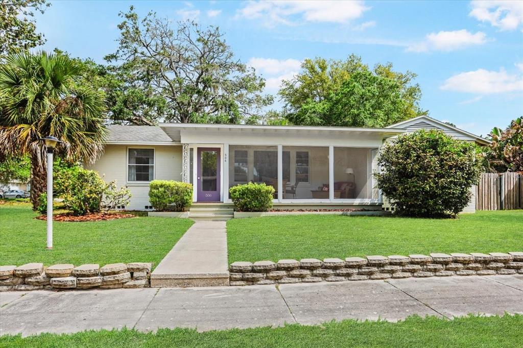 Picture of 506 NE 10Th Avenue, Gainesville, FL 32601