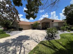 Picture of 9010 Laurel Ridge Drive, Mount Dora, FL 32757