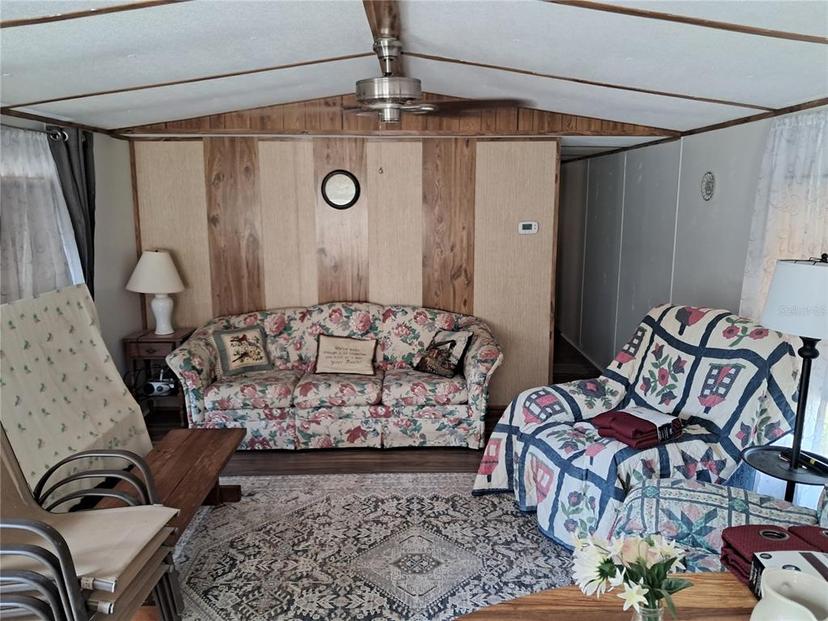 Picture of 4267 Cr 691, Webster FL 33597