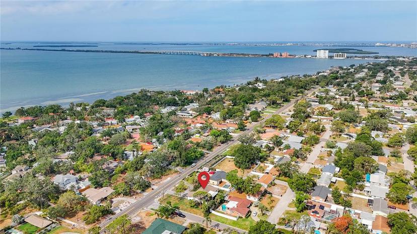 Picture of 2001 Pinellas Point Drive S, St Petersburg FL 33712