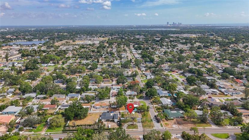 Picture of 2001 Pinellas Point Drive S, St Petersburg FL 33712