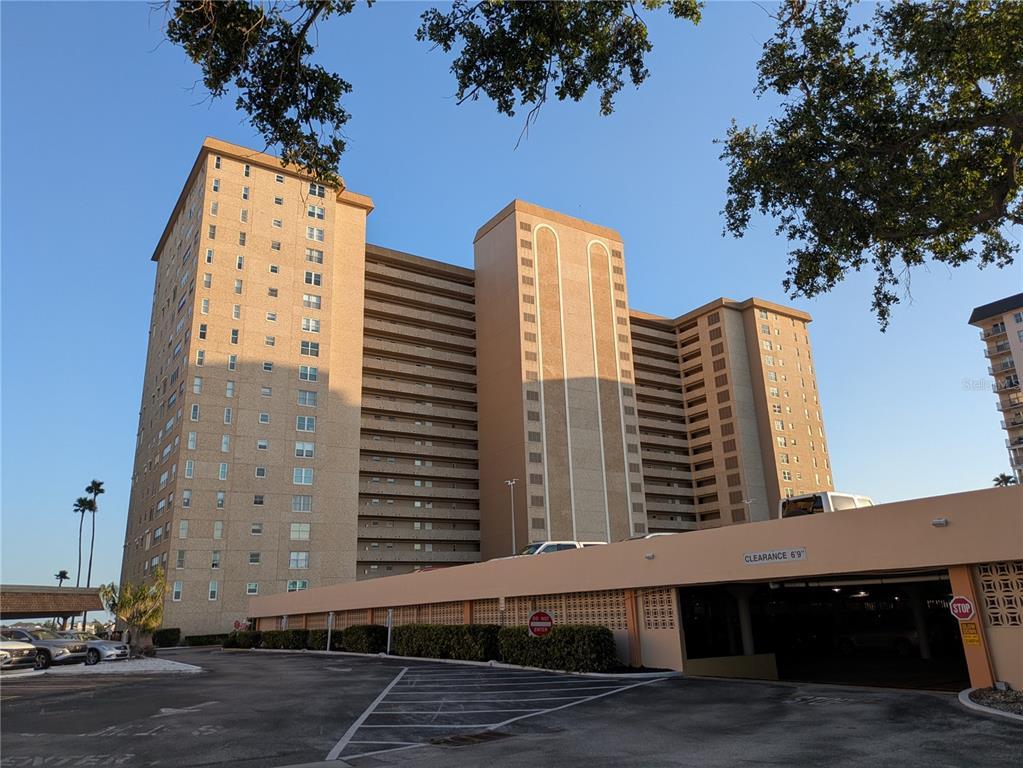 Picture of 5200 S Brittany Drive S Unit 1605, St Petersburg, FL 33715