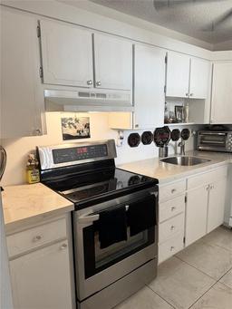 Picture of 7465 Bay Island Drive S Unit 312, South Pasadena, FL 33707