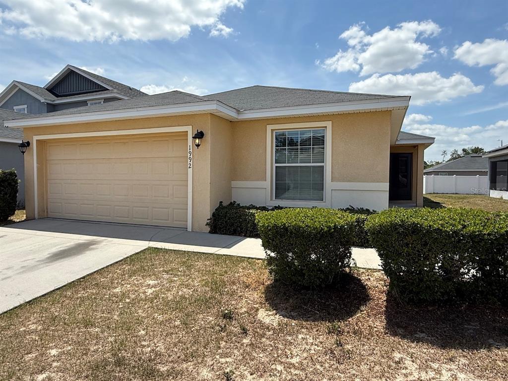 Picture of 1992 Bretton Ridge Way, Winter Haven, FL 33884