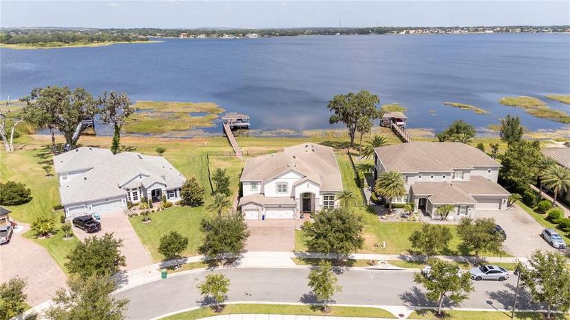 Picture of 16054 Johns Lake Overlook Drive, Winter Garden FL 34787