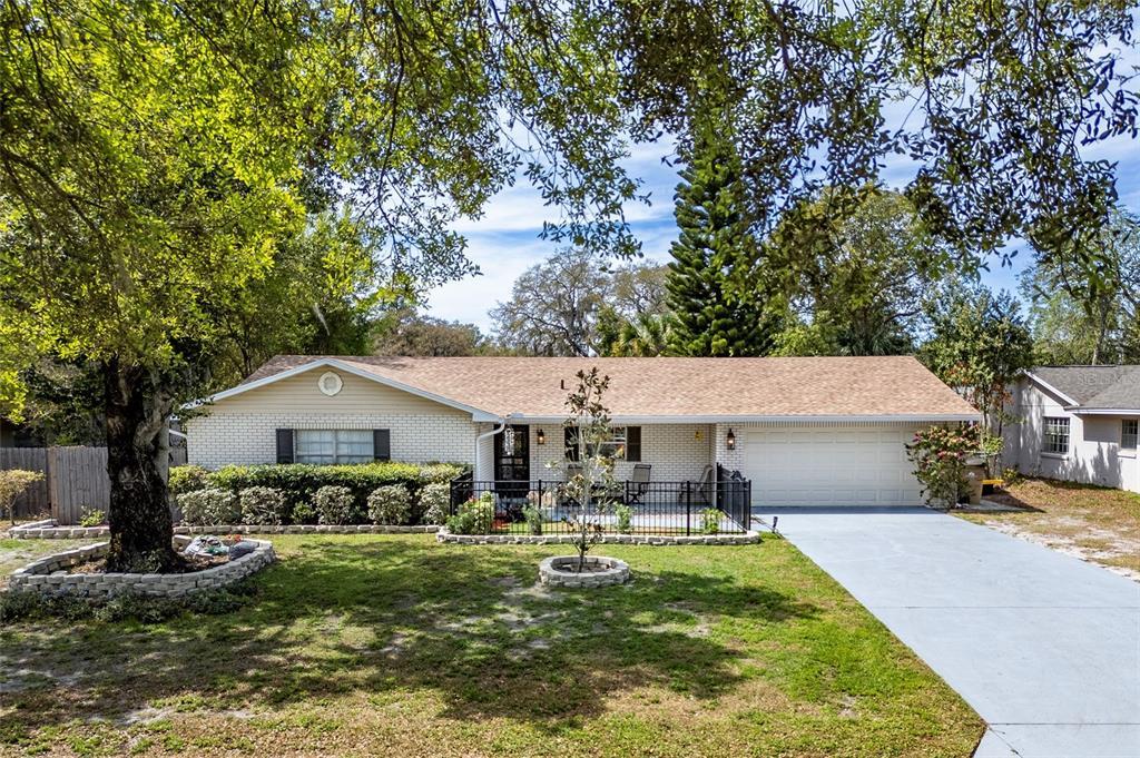 Picture of 3430 Laurel Drive, Mount Dora, FL 32757