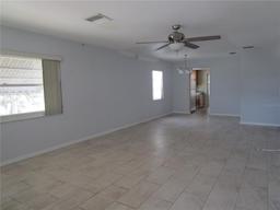 Picture of 6015 19Th Street N Unit 301, St Petersburg, FL 33714