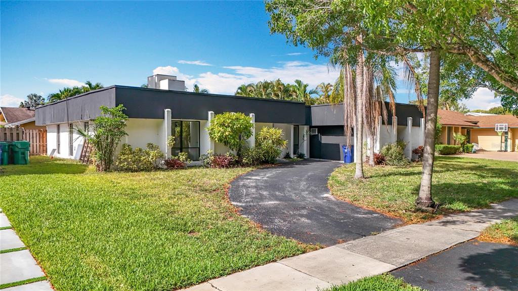 Picture of 10430 SW 51St Street, Cooper City, FL 33328