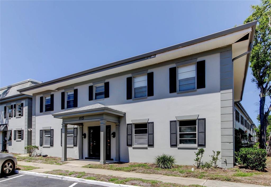 Picture of 1115 Rue Des Chateaux Unit 2B, South Pasadena, FL 33707