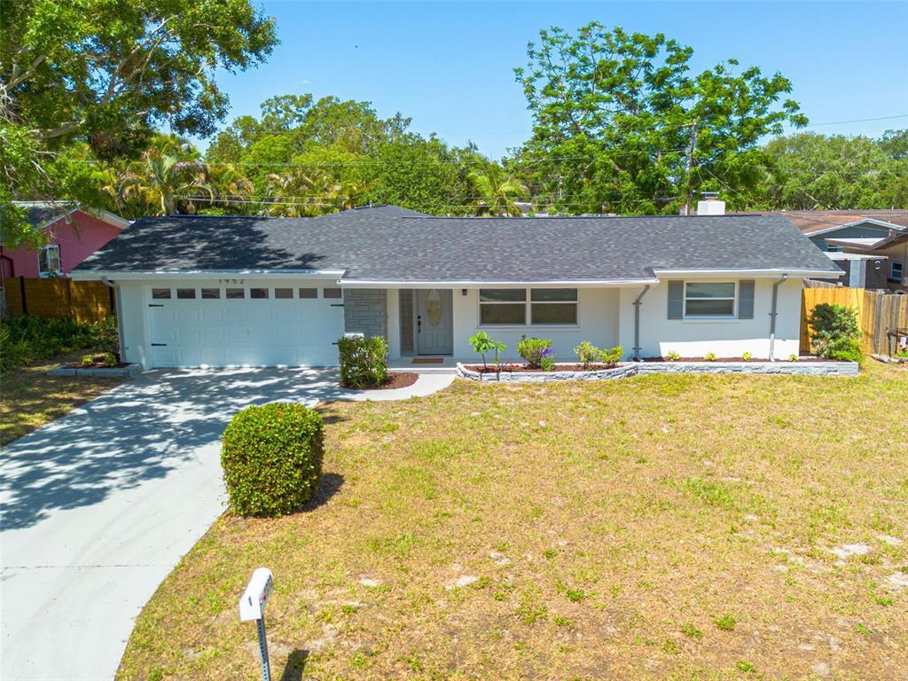 Picture of 1952 Algonquin Drive, Clearwater, FL 33755