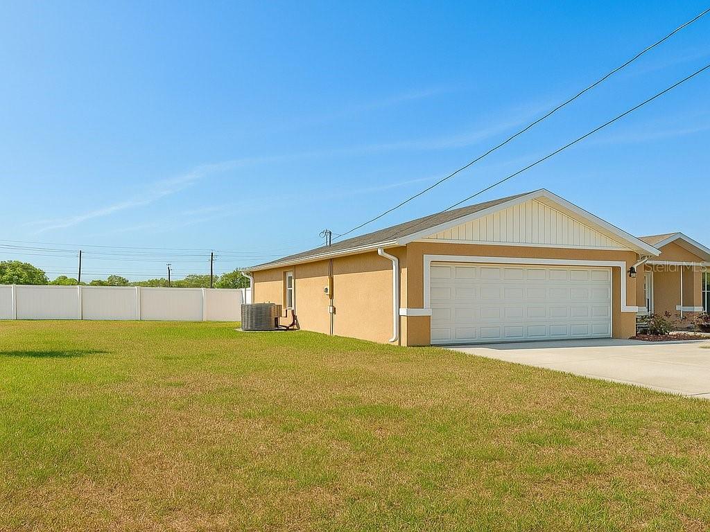 Picture of 1 Pecan Course Circle, Ocala, FL 34472