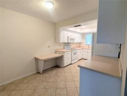 Picture of 1613 Southwood Street Unit 1613, Sarasota, FL 34231
