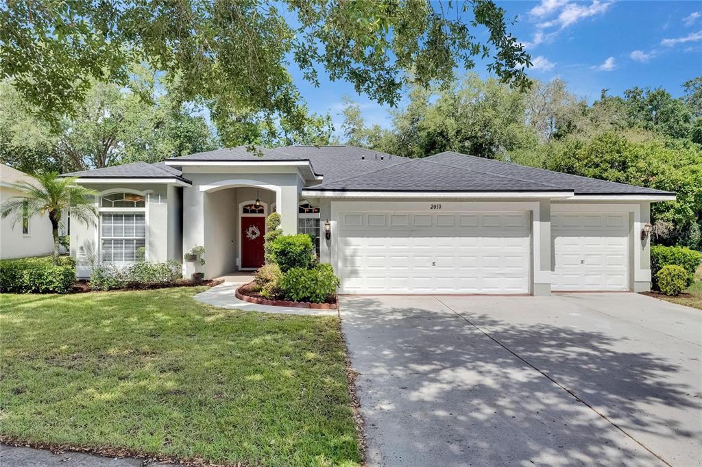 Picture of 2010 Rutherford Drive, Dover, FL 33527