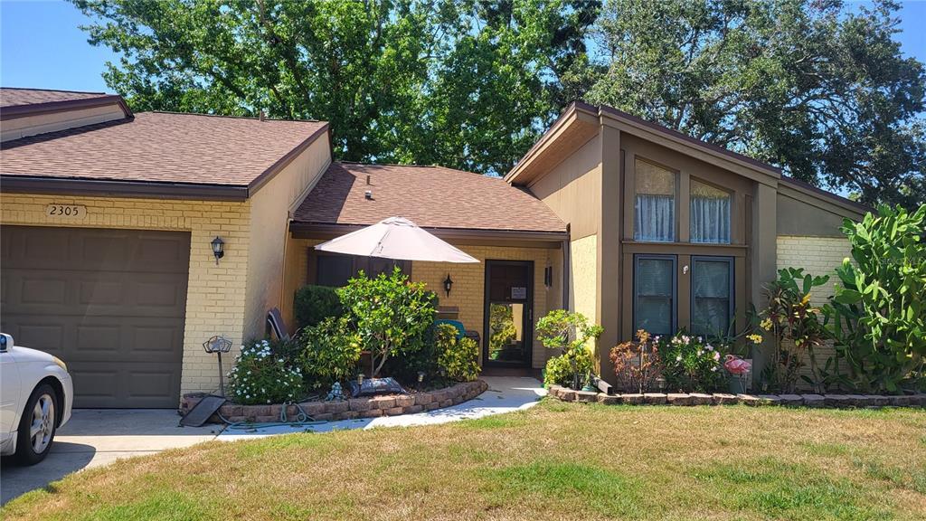 Picture of 2101 Sunset Point Road Unit 2305, Clearwater, FL 33765