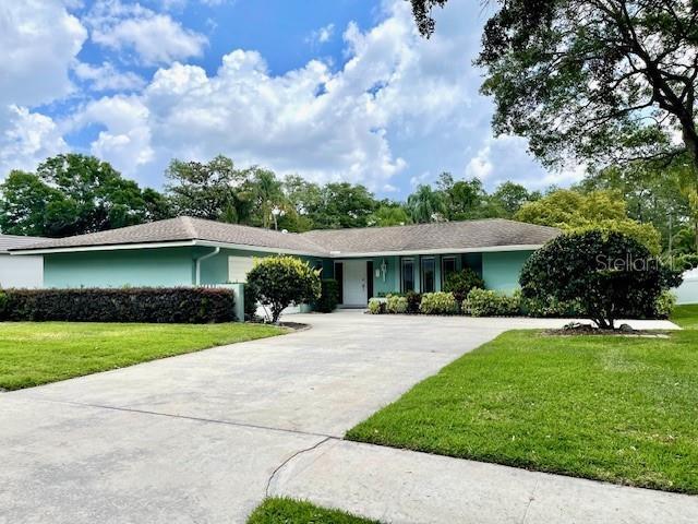 Picture of 924 Highview Drive, Palm Harbor, FL 34683
