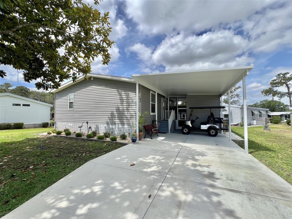 Picture of 102 Dogwood Trail, Leesburg, FL 34748