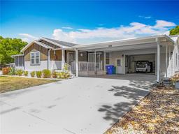 Picture of 1236 Elkhart Circle, Tavares, FL 32778