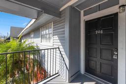 Picture of 200 Country Club Drive Unit 906, Largo, FL 33771