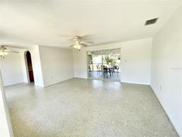 Picture of 700 Dolphin Parkway, Punta Gorda, FL 33950