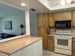 Picture of 2567 Oakleaf Lane Unit 41B, Clearwater, FL 33763