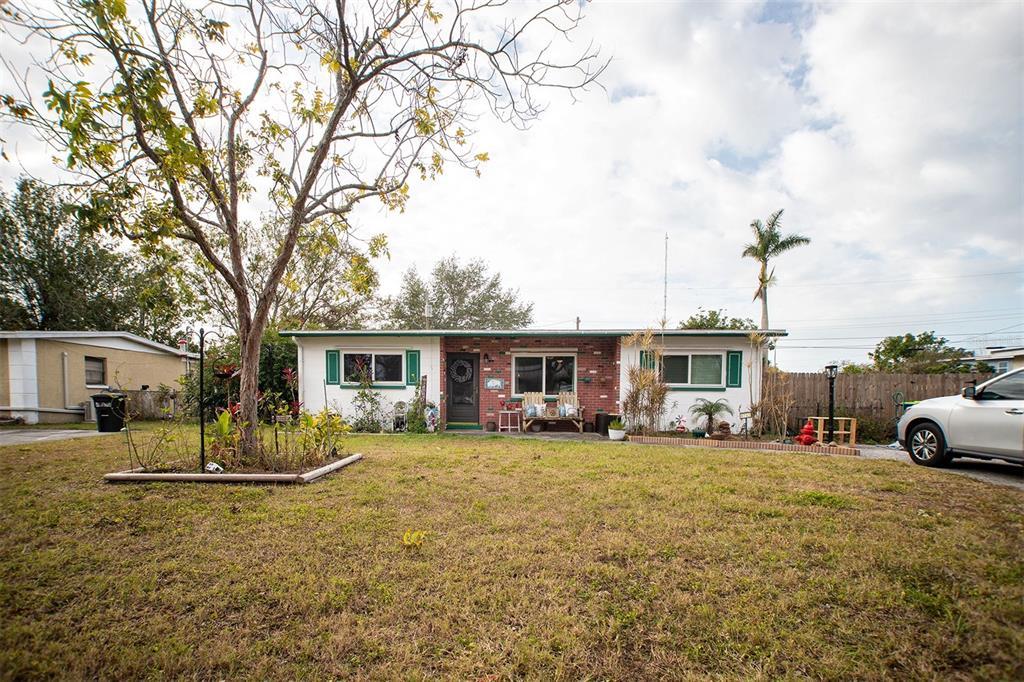 Picture of 8742 Narcissus Avenue, Seminole, FL 33777