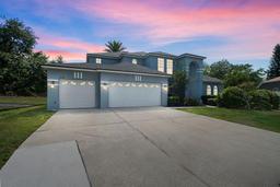 Picture of 13044 Lakeshore Grove Drive, Winter Garden, FL 34787