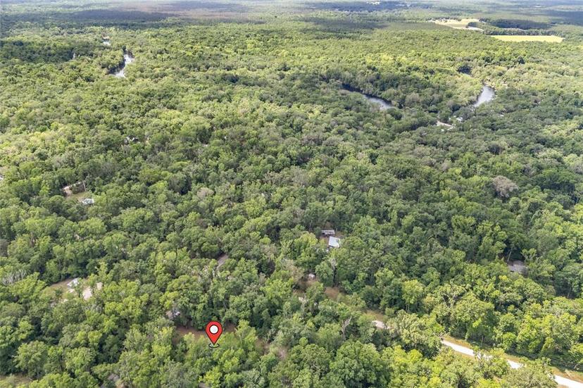 Picture of 884 SW Washington Avenue, Fort White FL 32038