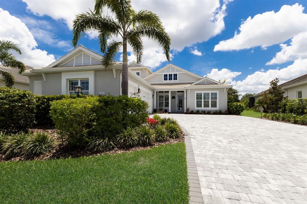 Picture of 8133 Grande Shores Drive, Sarasota, FL 34240