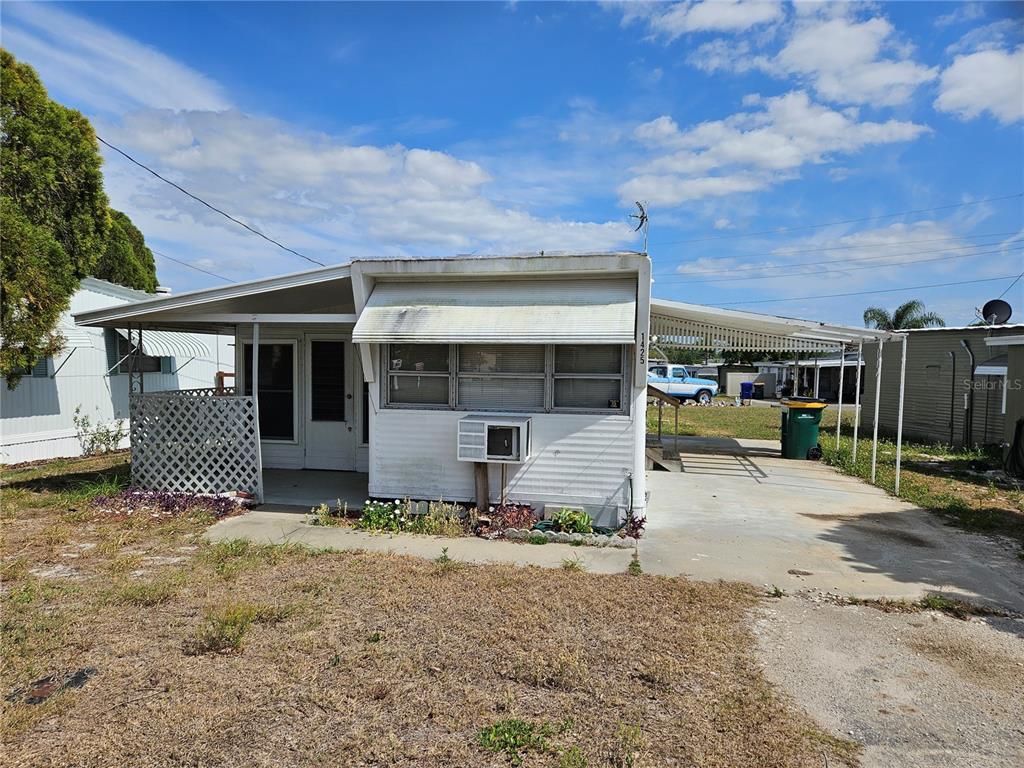 Picture of 1425 County Drive, Tavares, FL 32778