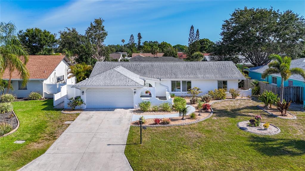 Picture of 6012 11Th Avenue W, Bradenton, FL 34209