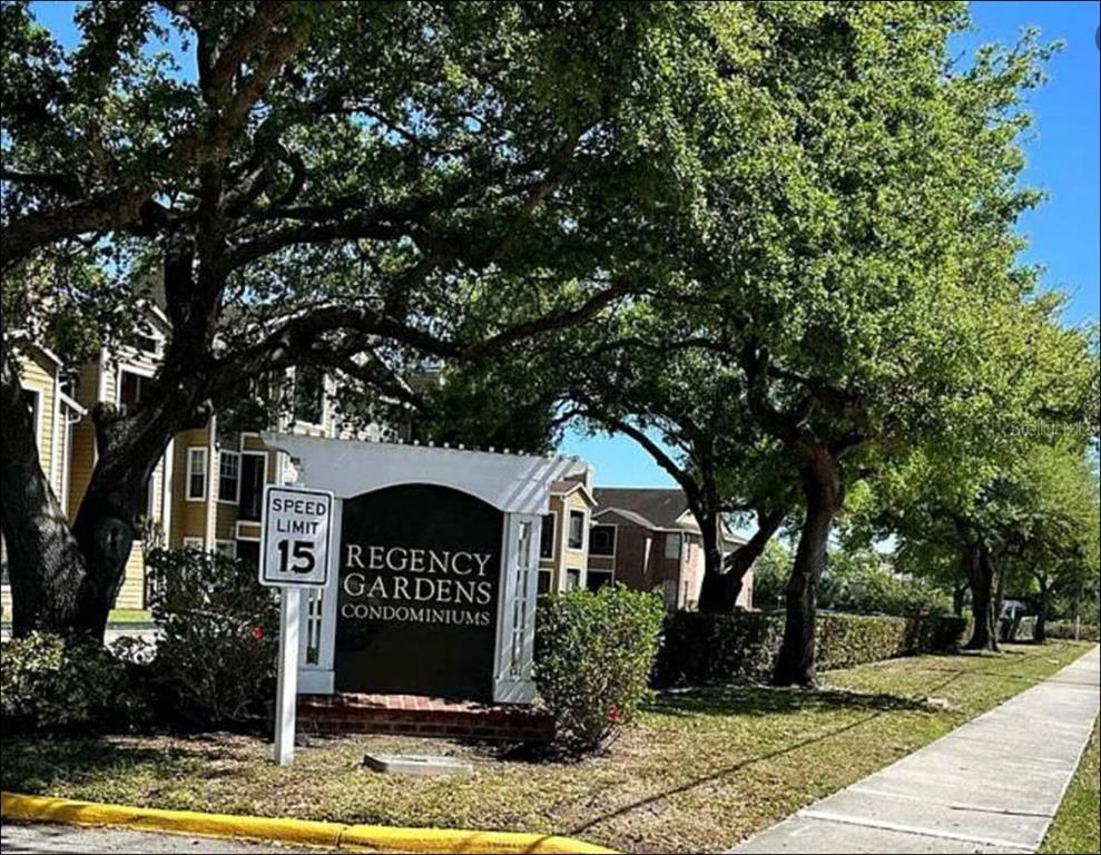 Picture of 4225 Thornbriar Lane Unit 305, Orlando, FL 32822