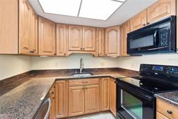 Picture of 4900 Brittany Drive S Unit 1810, St Petersburg, FL 33715