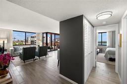 Picture of 6295 Bahia Del Mar Circle Unit 406, St Petersburg, FL 33715