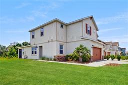 Picture of 1824 Woodleaf Hammock Court, Bradenton, FL 34211