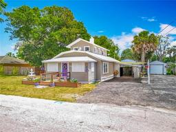 Picture of 70 N Oak Avenue, Umatilla, FL 32784