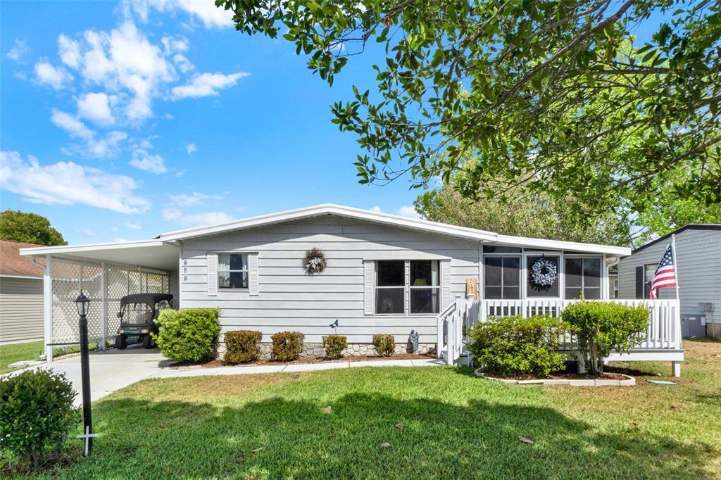 Picture of 741 Royal Palm Avenue, Lady Lake, FL 32159