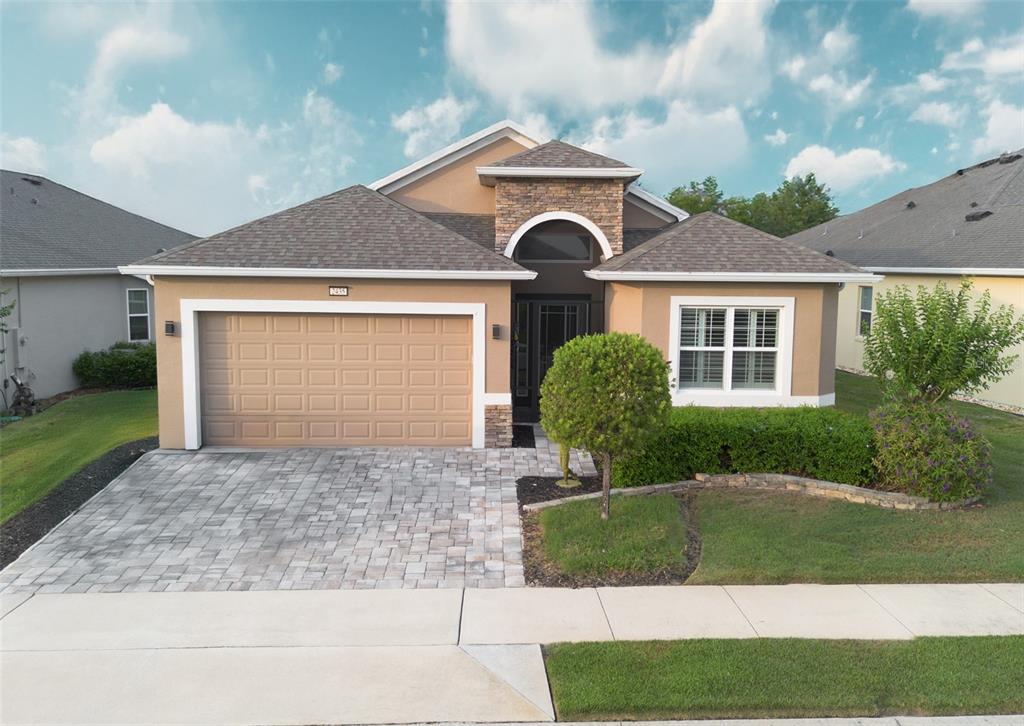 Picture of 2435 Pawtucket Pass, Mount Dora, FL 32757