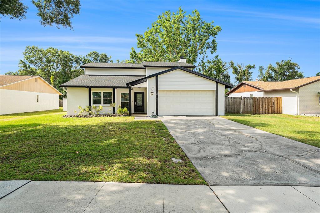 Picture of 4914 Country Hills Drive, Tampa, FL 33624
