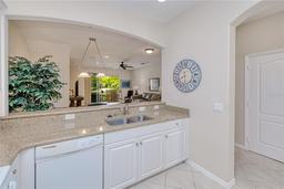 Picture of 3211 Cottonwood Bend Unit 702, Fort Myers, FL 33905