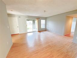 Picture of 2213 Metropolitan Way Unit 1318, Orlando, FL 32839