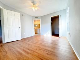 Picture of 2213 Metropolitan Way Unit 1318, Orlando, FL 32839