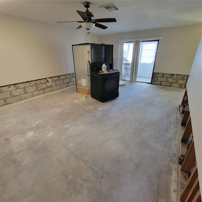 Picture of 1234 11Th Circle Se, Largo, FL 33771